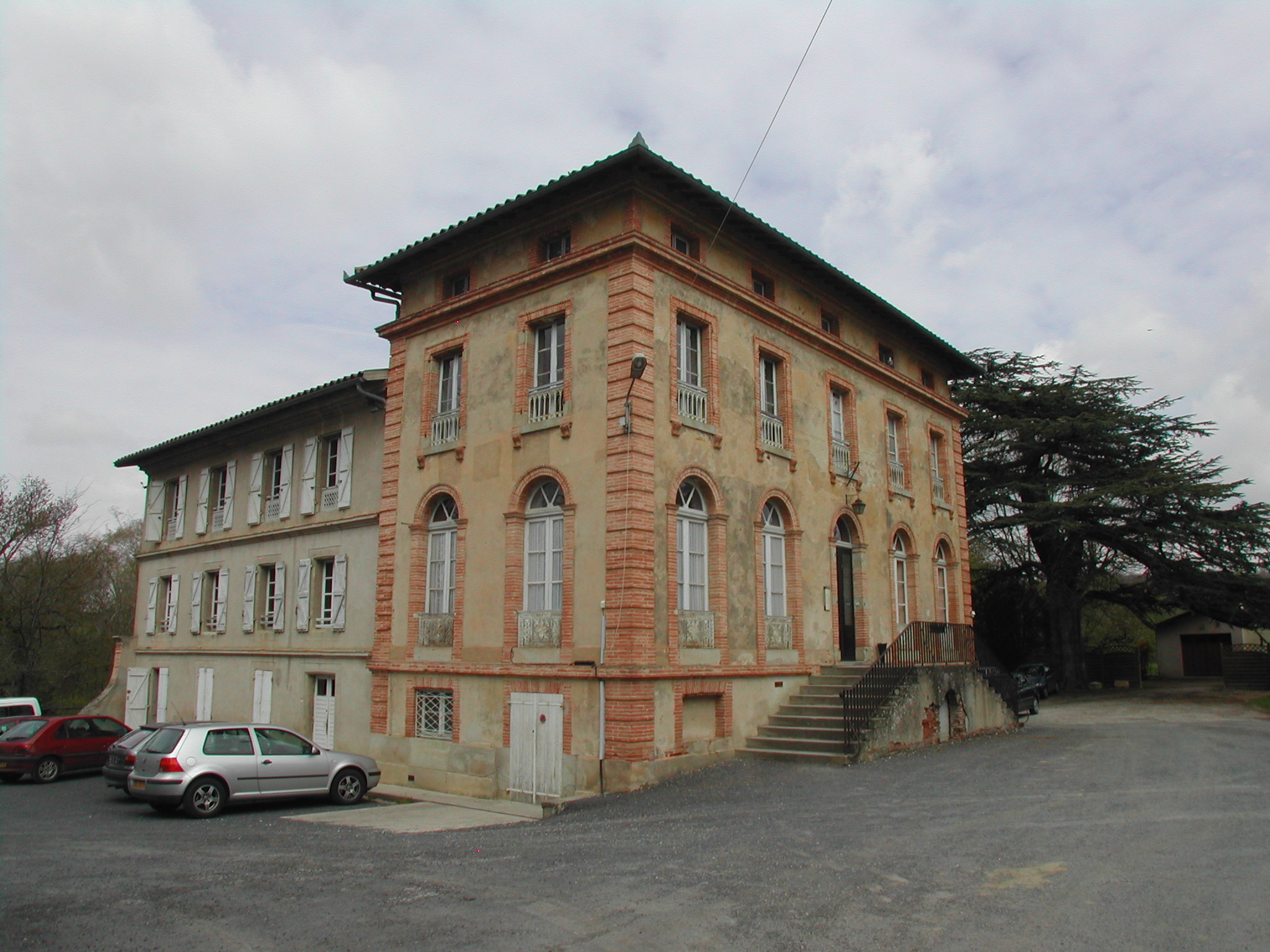 Bâtiment administratif du lycée de Lavaur