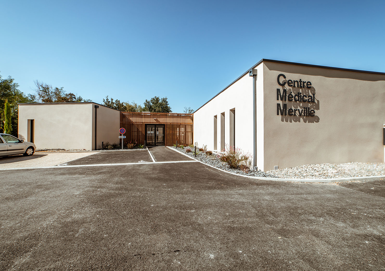 Création d’un centre médical à Merville