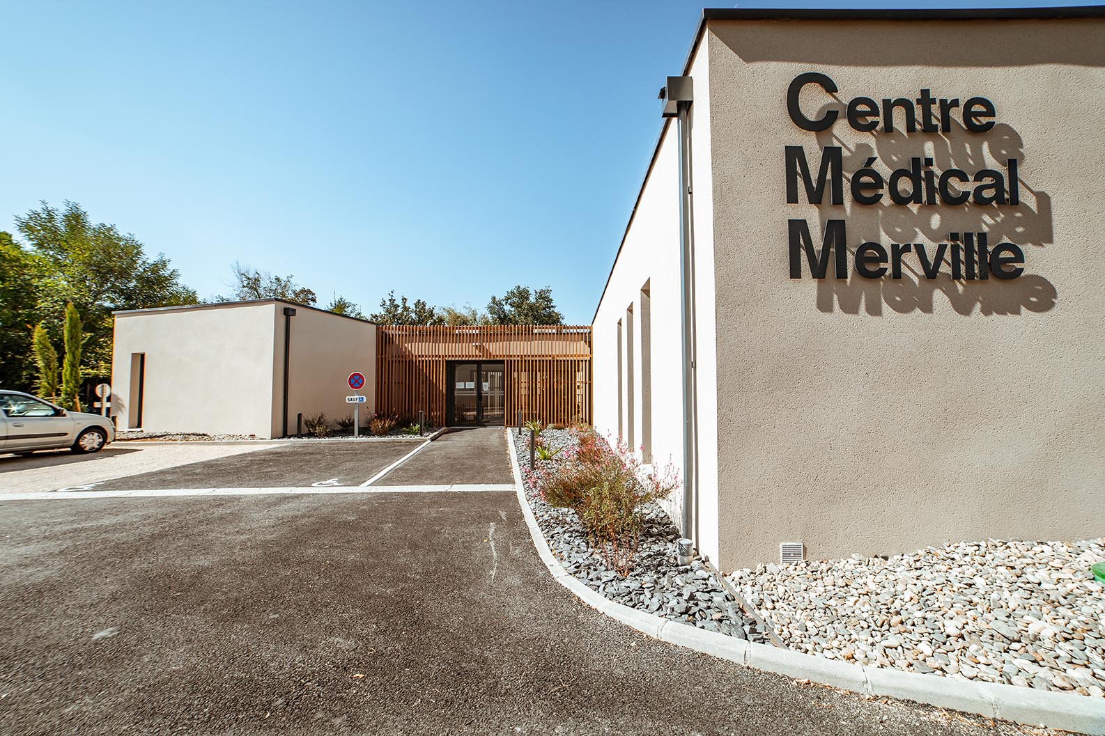 FGHM architectes - création d'un centre médical à Merville